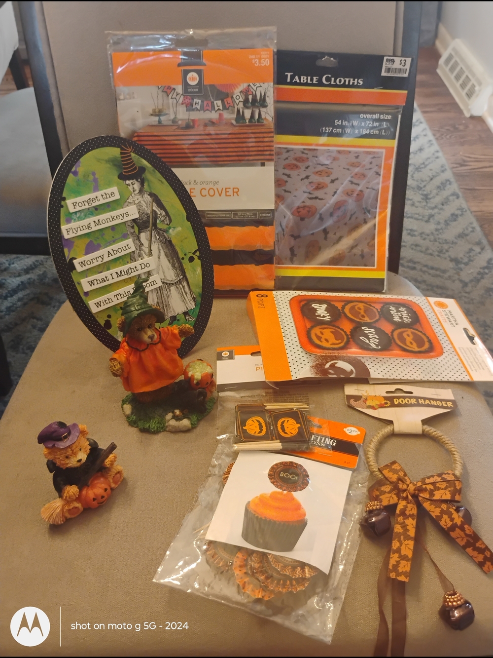 Halloween Tableware & Door Hanger Party Kit - Orange
